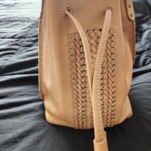 Elegant Tan Woven Leather Bag